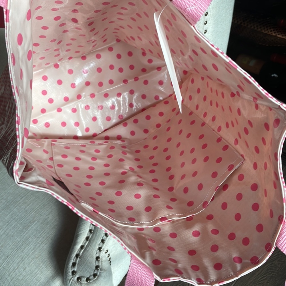 NWT OilCloth Sturdy Tote w/30 in reinforced straps - Picture 3 of 3